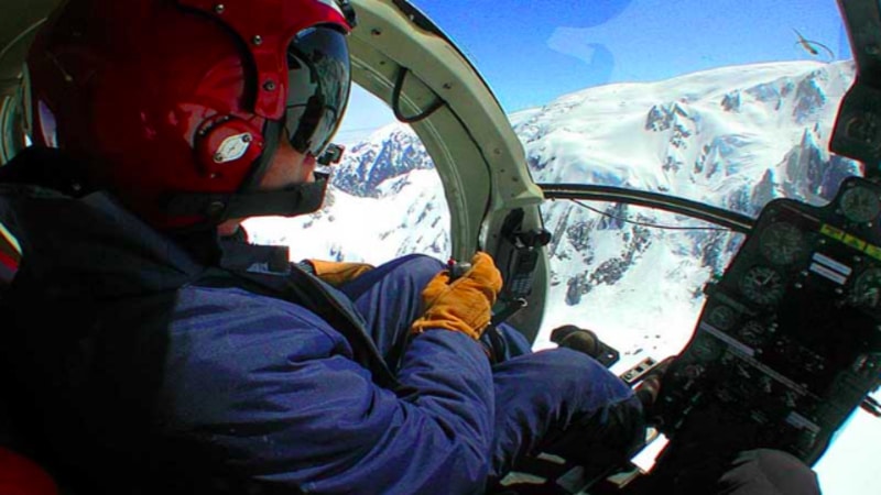 The forty minute Mt Cook, Mt Tasman Snow Landing flight is the premier high alpine helicopter flight in New Zealand.